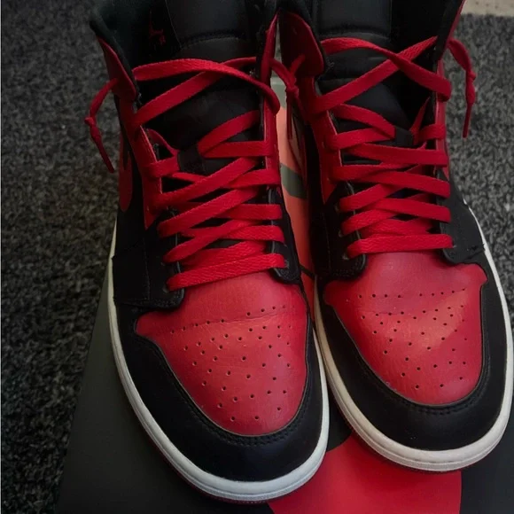 Nike Men's Black and Red High-Top Sneakers - Picture 2 of 5